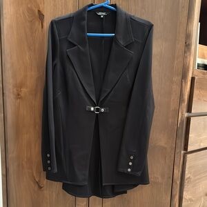 Black Women's Sleek Blazer, size small